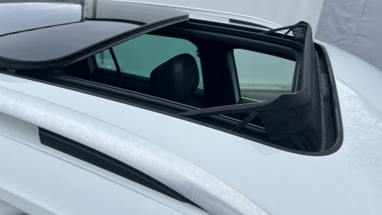 Volkswagen Tiguan 2.0 TDi 150 4Motion R-Line 5dr DSG Diesel Estate